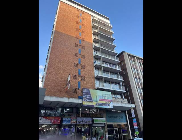 1 BEDROOM APARTMENT FOR SALE IN BRAAMFONTEIN